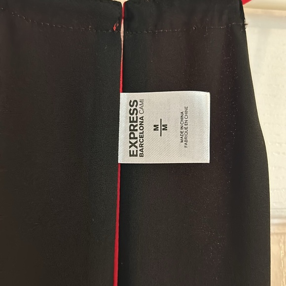 Express strappy red blouse - Picture 2 of 6